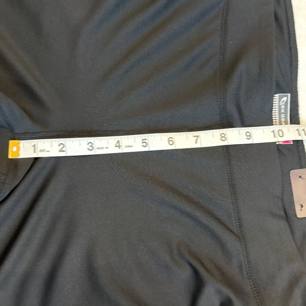 TEK GEAR Black Performance Capri Fitted Reflective Trim Athletic Workout Pants L - Picture 9 of 13